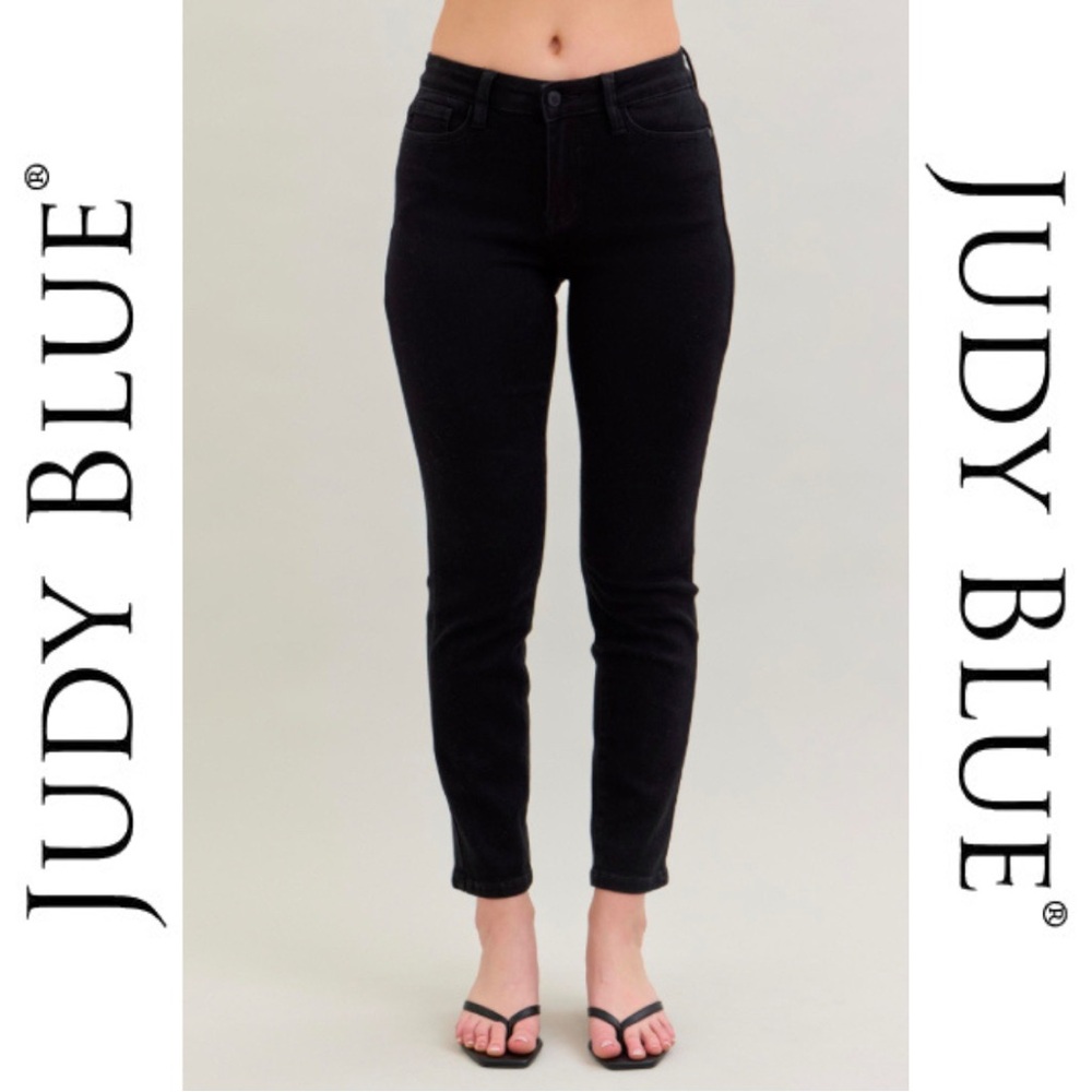 🎉 NEW 🎉 JUDY BLUE | Mid-Rise Black Slim Fit Jeans - Style #88756